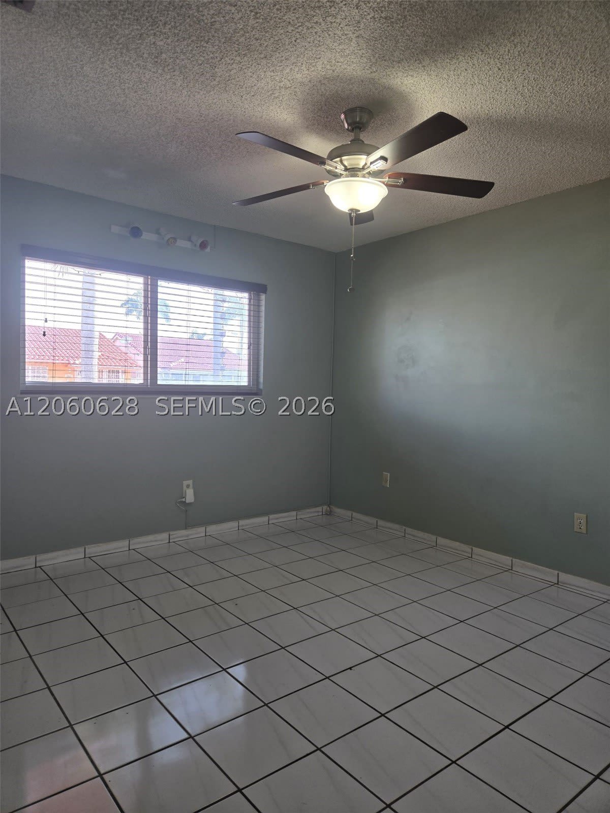 8810 Nw 114Th Ter – photo 4