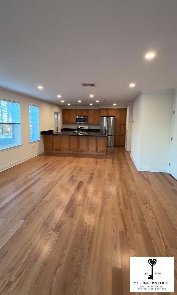 102 Ellery Ct. – photo 1