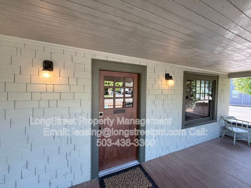 2320 State St – photo 4