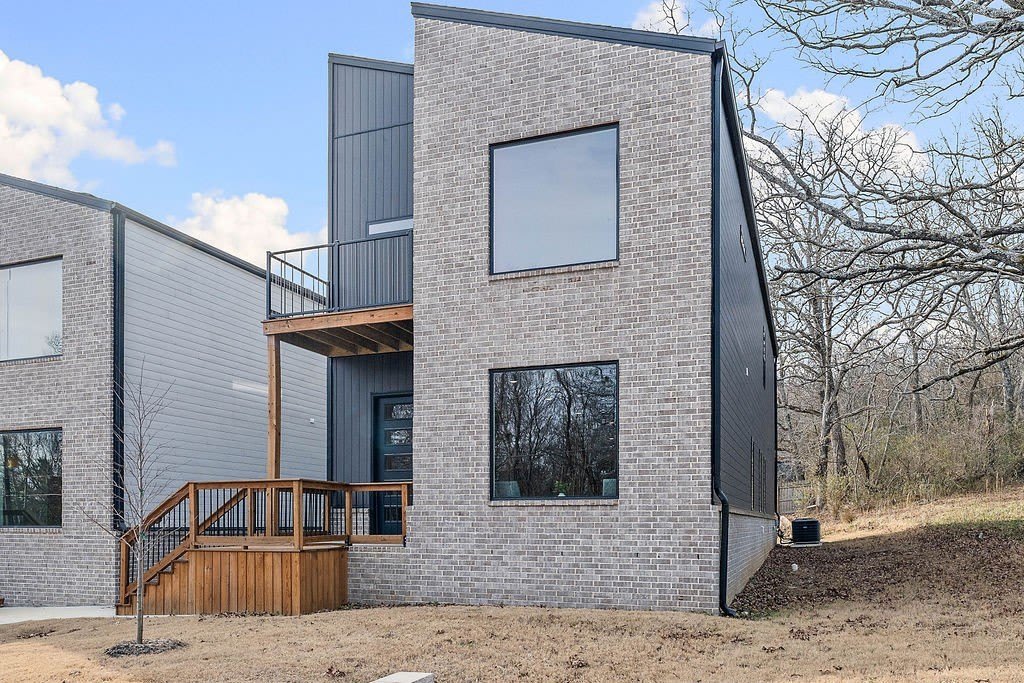 479 S Happy Hollow Road – photo 2