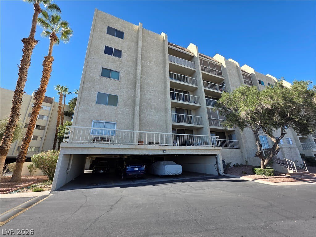 750 S Royal Crest Circle – photo 2