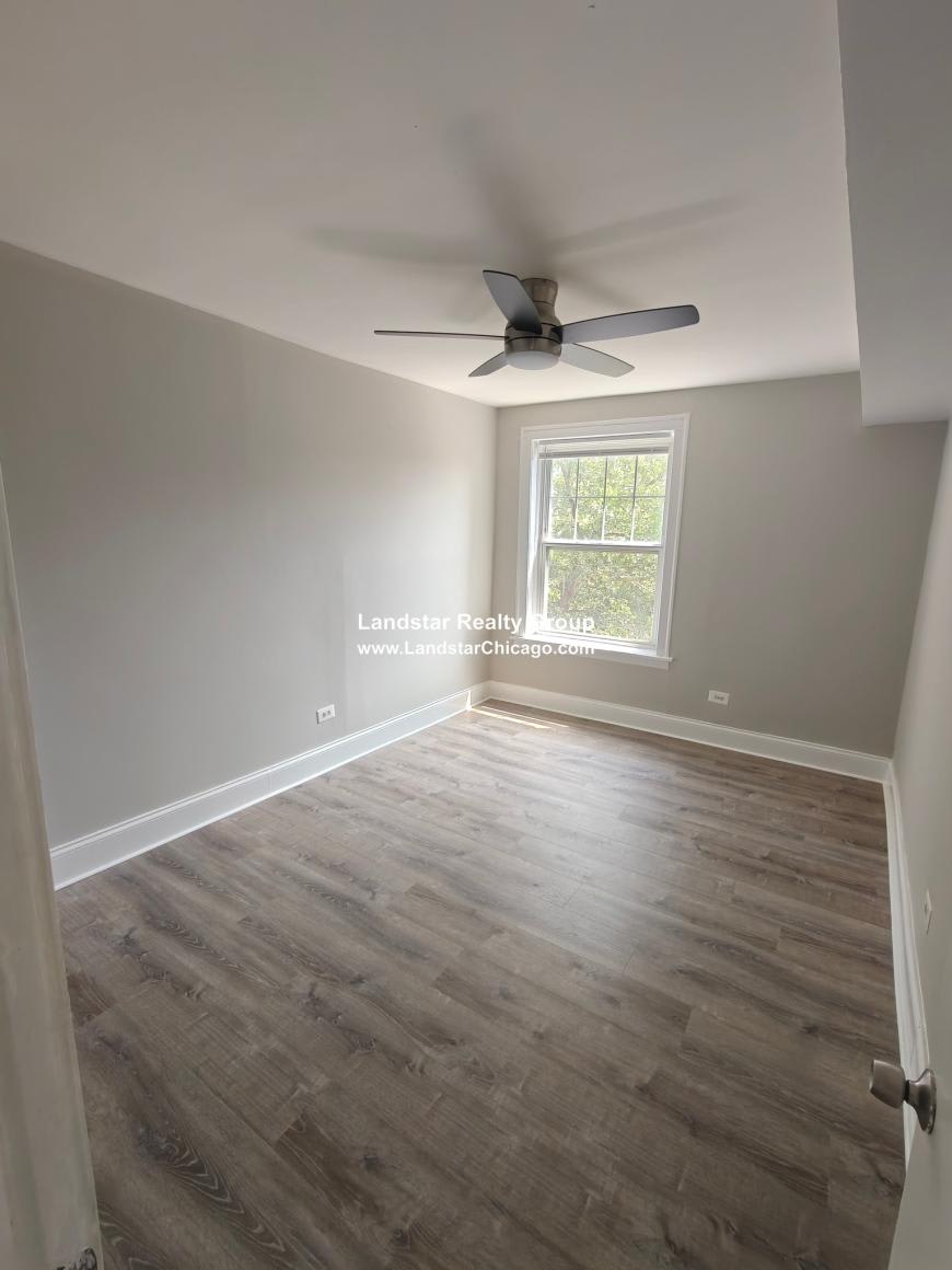 6300 North Oakley – photo 3