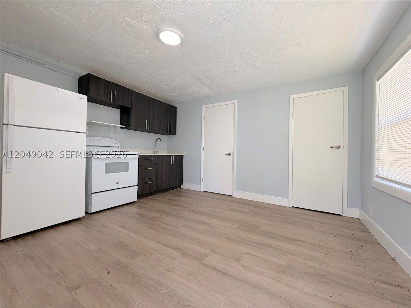 1825 Mckinley St – photo 1