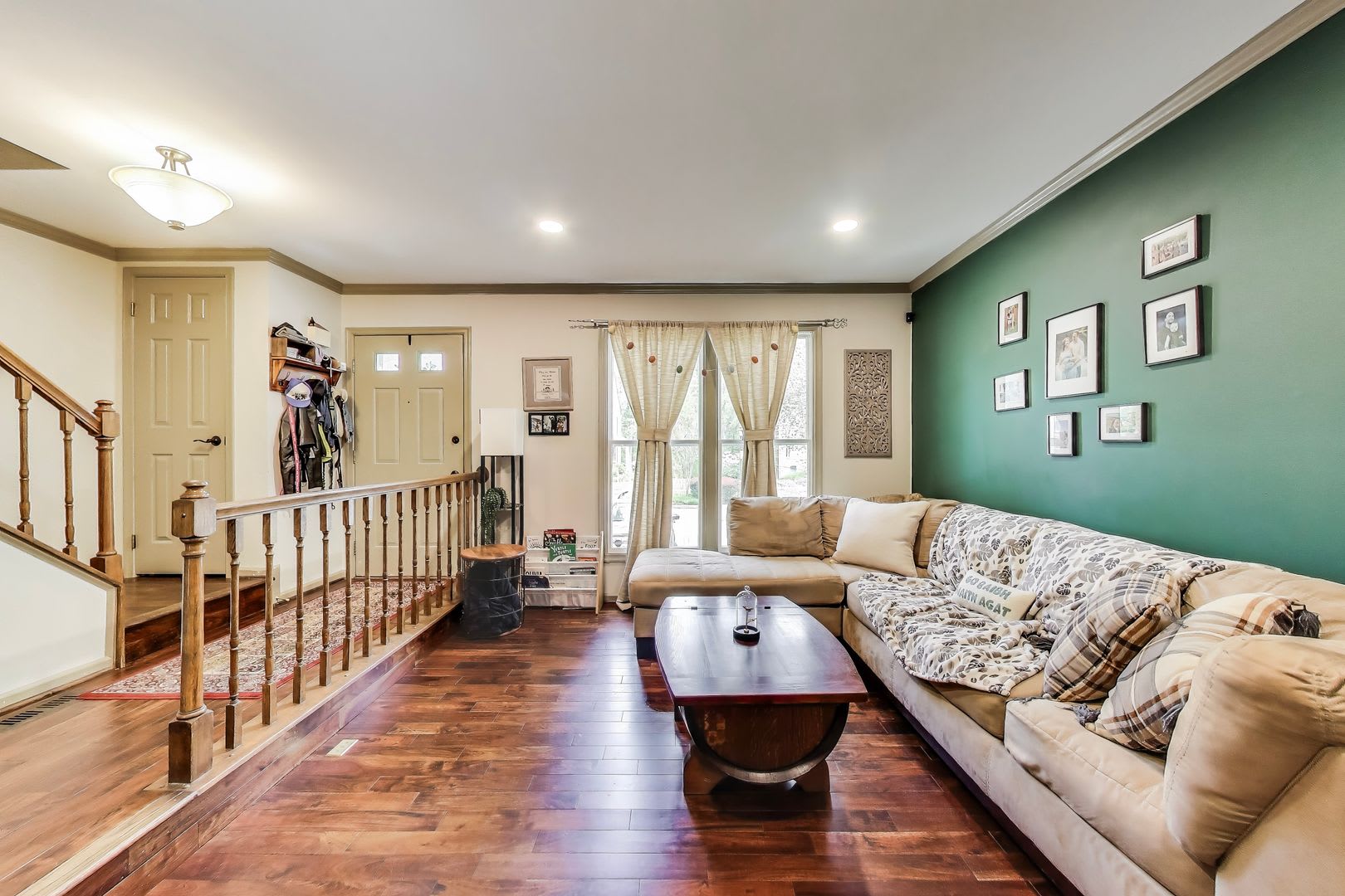 Beautifully Updated Winchester Built Townhome Backing To Serene Parkland – photo 3