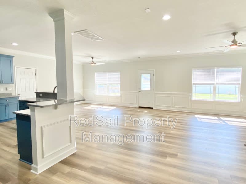 766 Old Lucas Creek Rd – photo 5