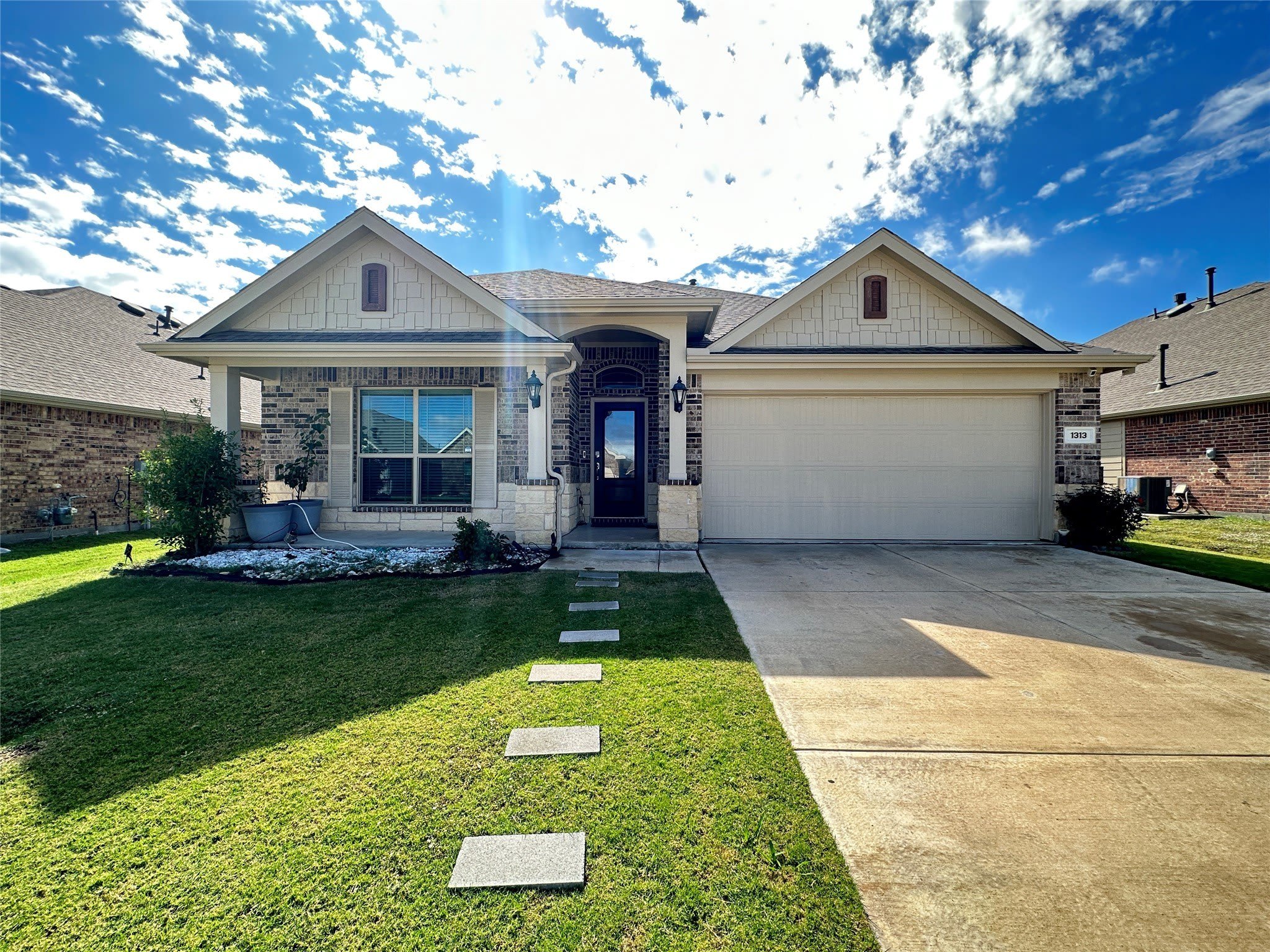 1313 Forest Haven Drive – photo 1