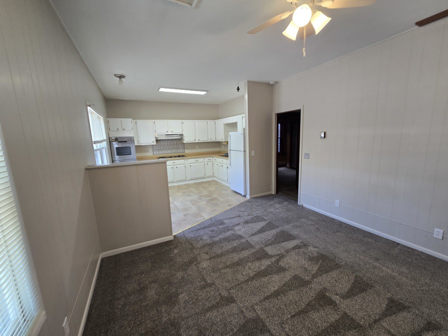 208 S Main Street – photo 5