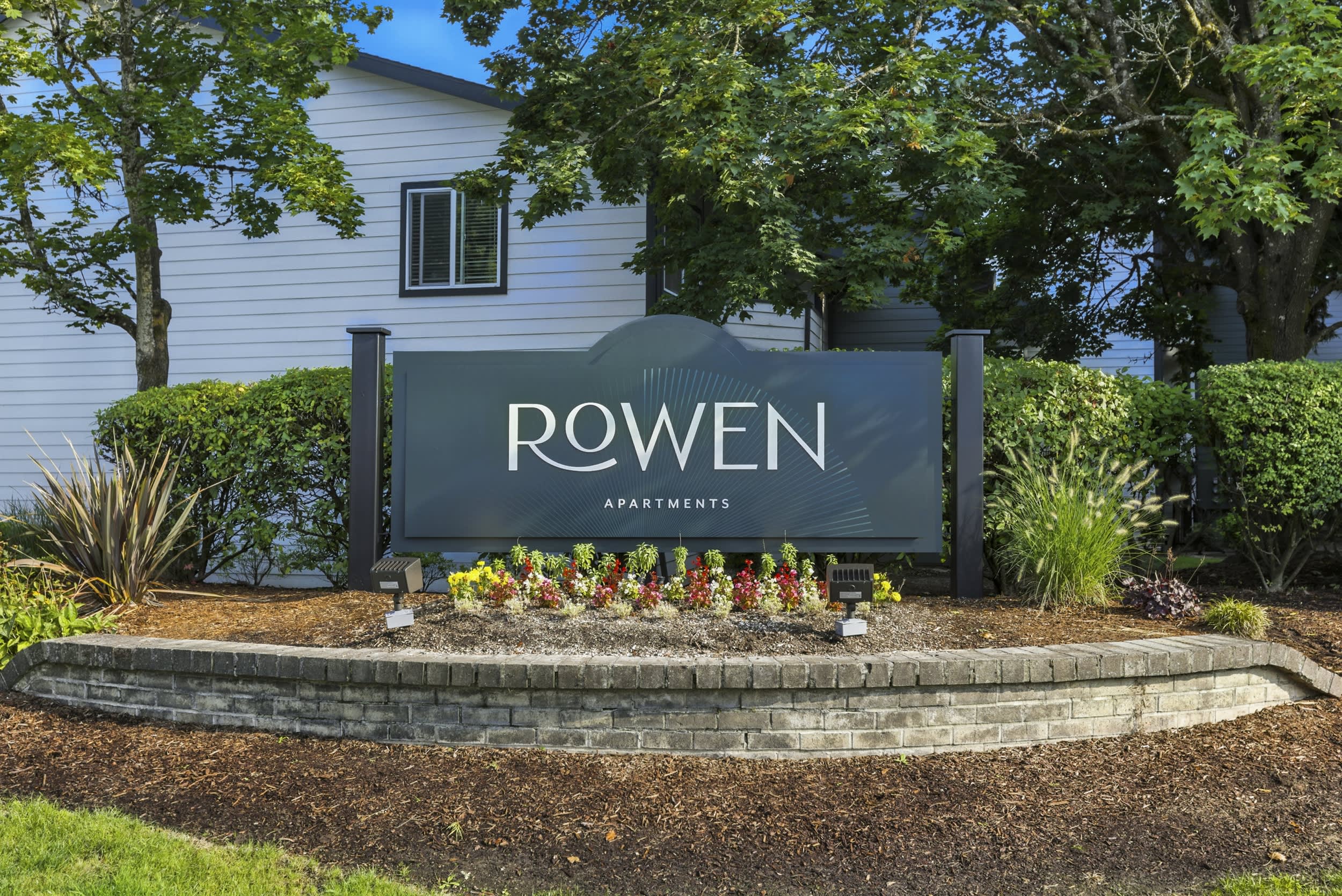 Rowen – photo 2