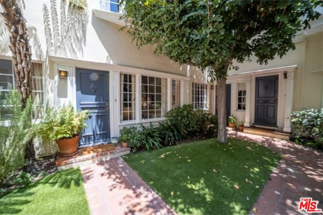 9976 Durant Dr – photo 2
