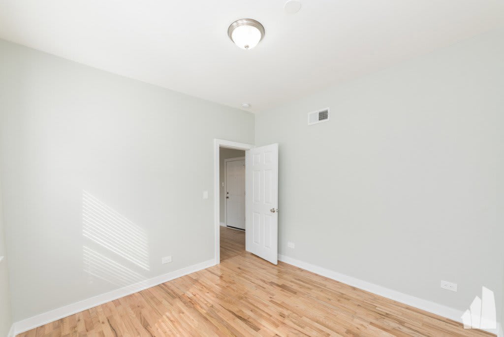 2457 West Logan Boulevard – photo 2