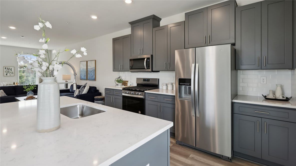 534 Cooper St – photo 2