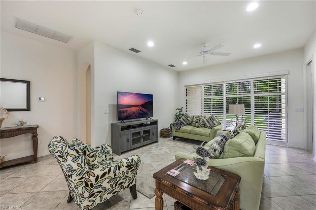 11072 Esteban Dr – photo 2