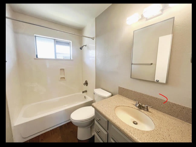 2660 Woodridge Court – photo 4