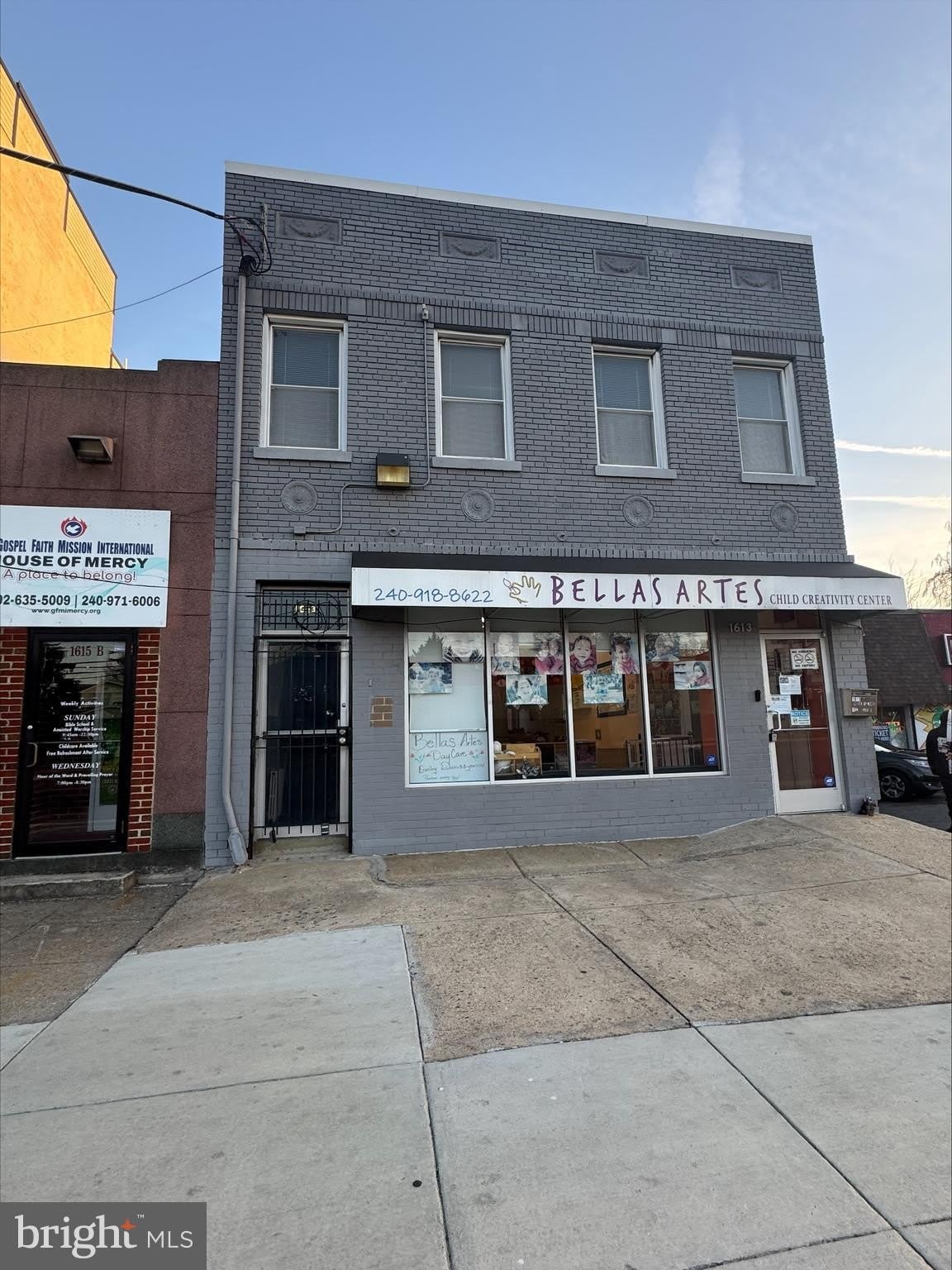 1613 RHODE ISLAND Avenue NE – photo 2