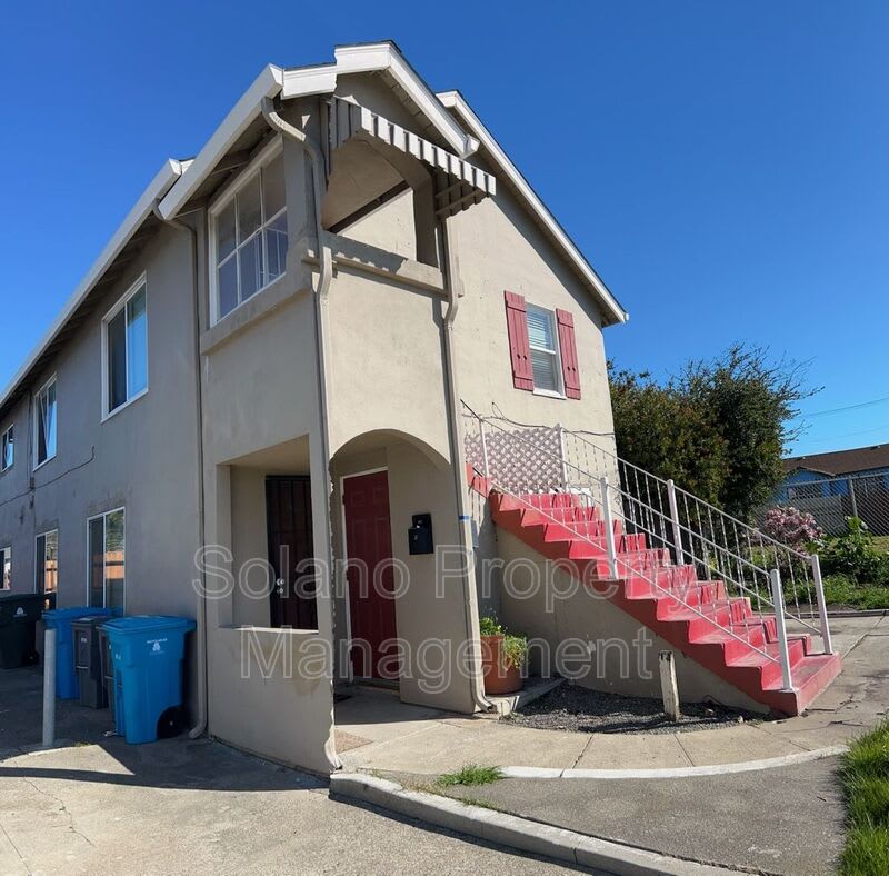 1820 Carolina St – photo 1