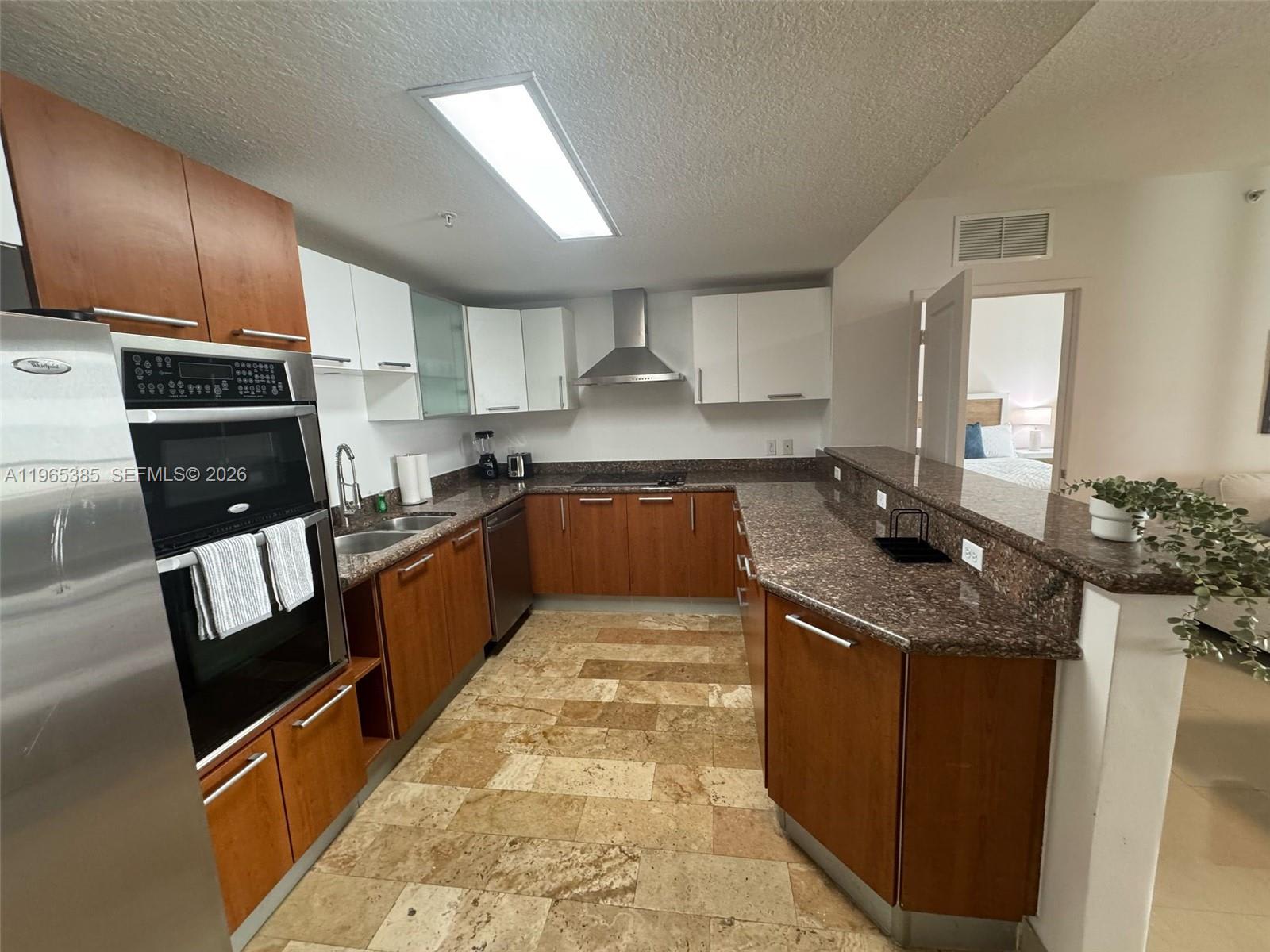 170 Se 14th St – photo 5