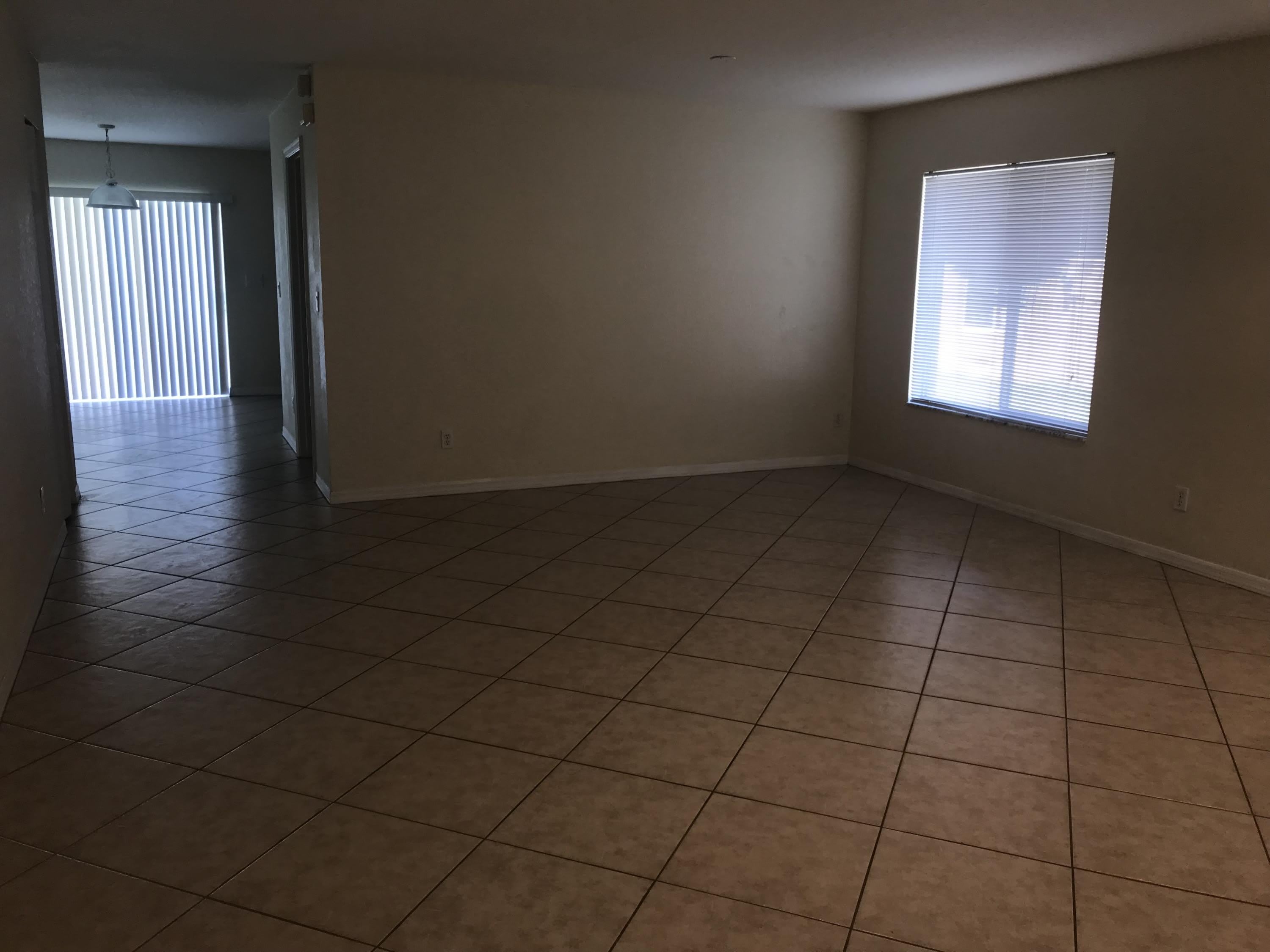 2098 SW Newport Isles Boulevard – photo 4
