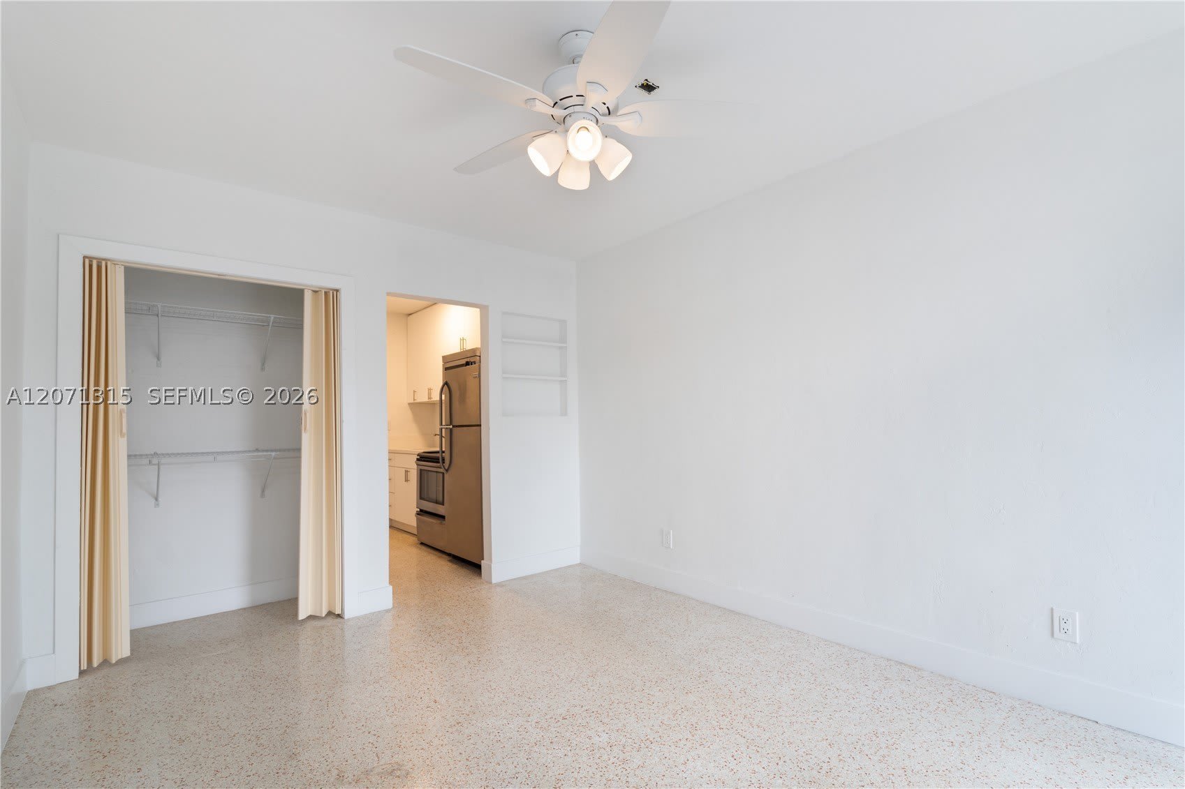 1450 SW 6th St – photo 3