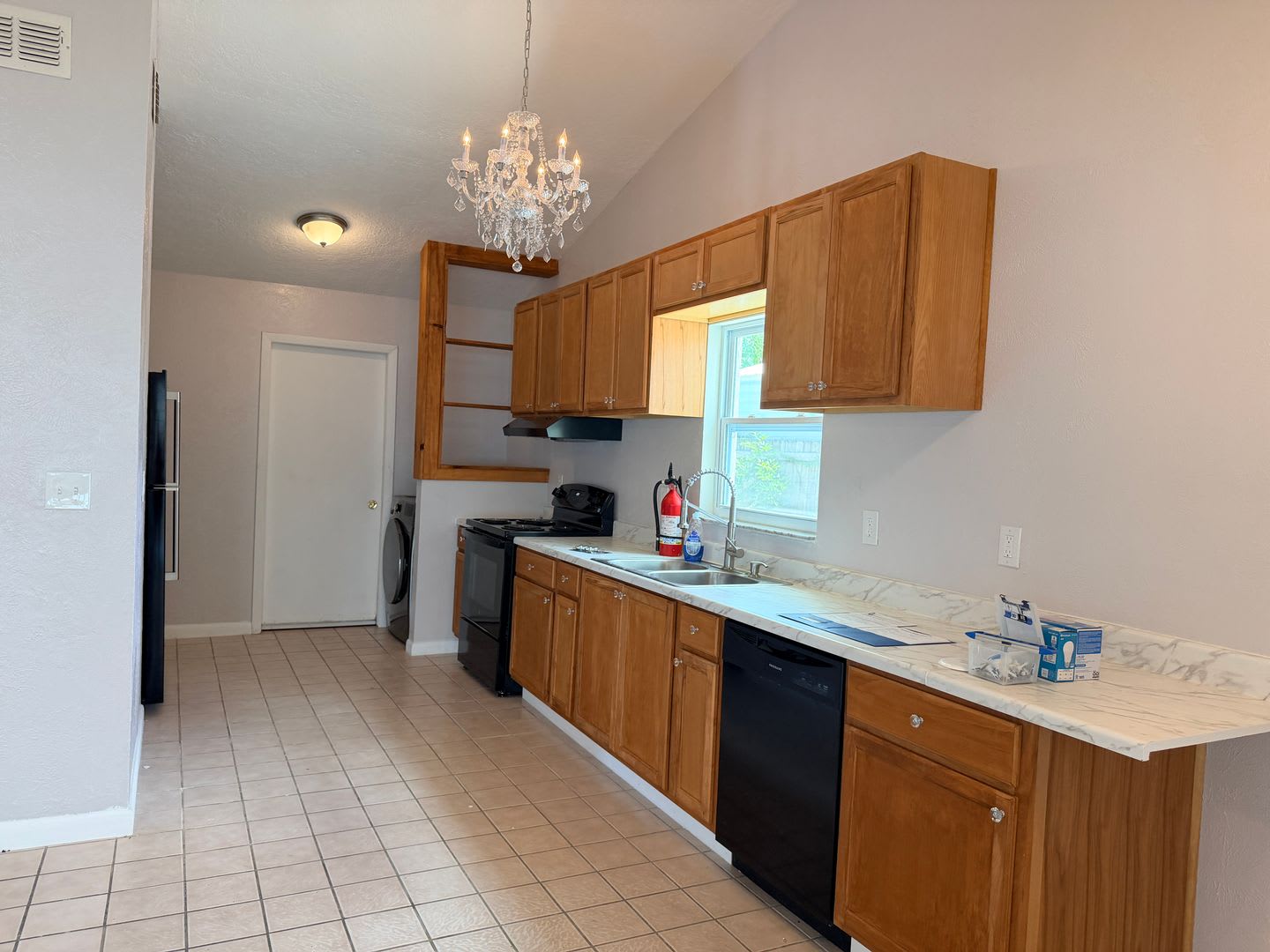 3/2 with Private In ground pool on a large corner lot – photo 4
