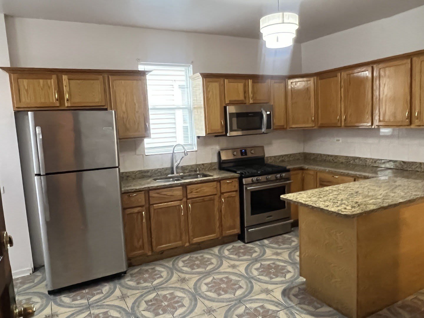 1921 N Pulaski Road – photo 5