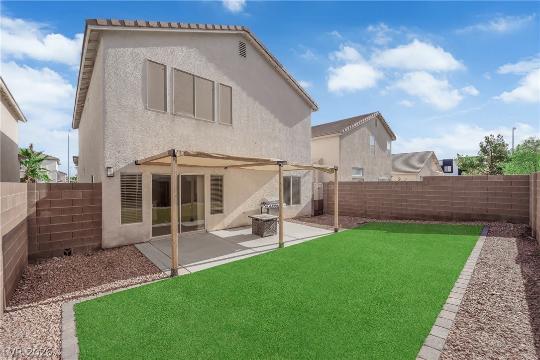 8821 Winter Sky Avenue – photo 3