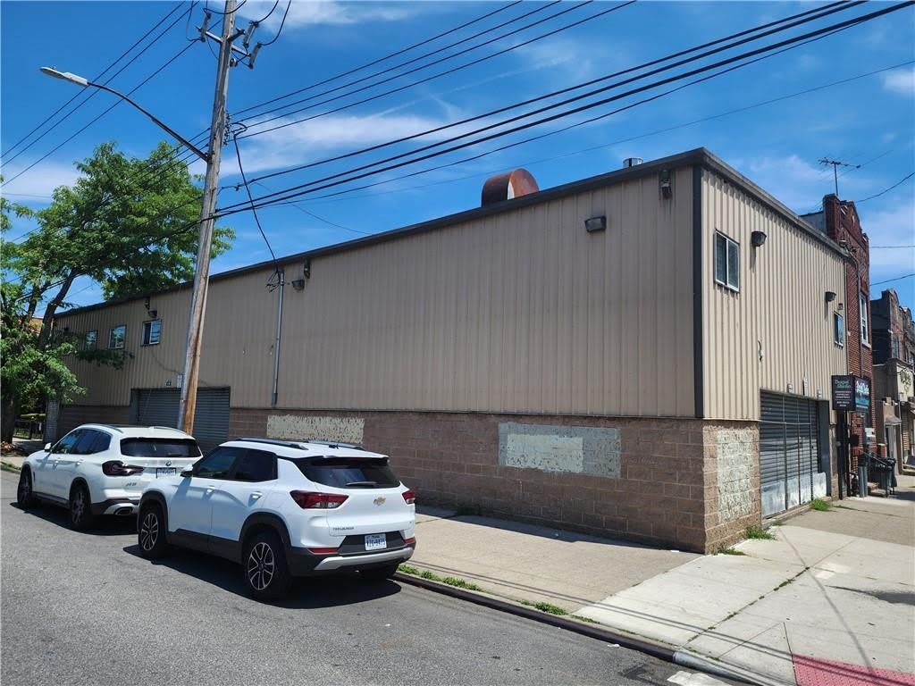 49 Bay 49th Street – photo 3