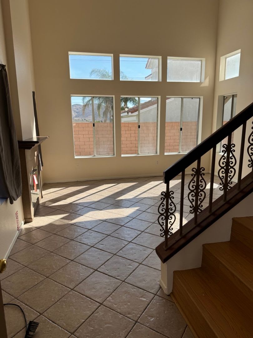 Beautiful 3 Bedroom House in Private Fontana Area CA 92337 – photo 4