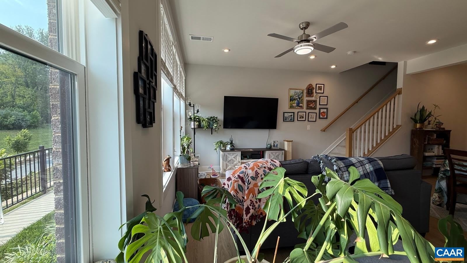 676 Noush Ct – photo 2