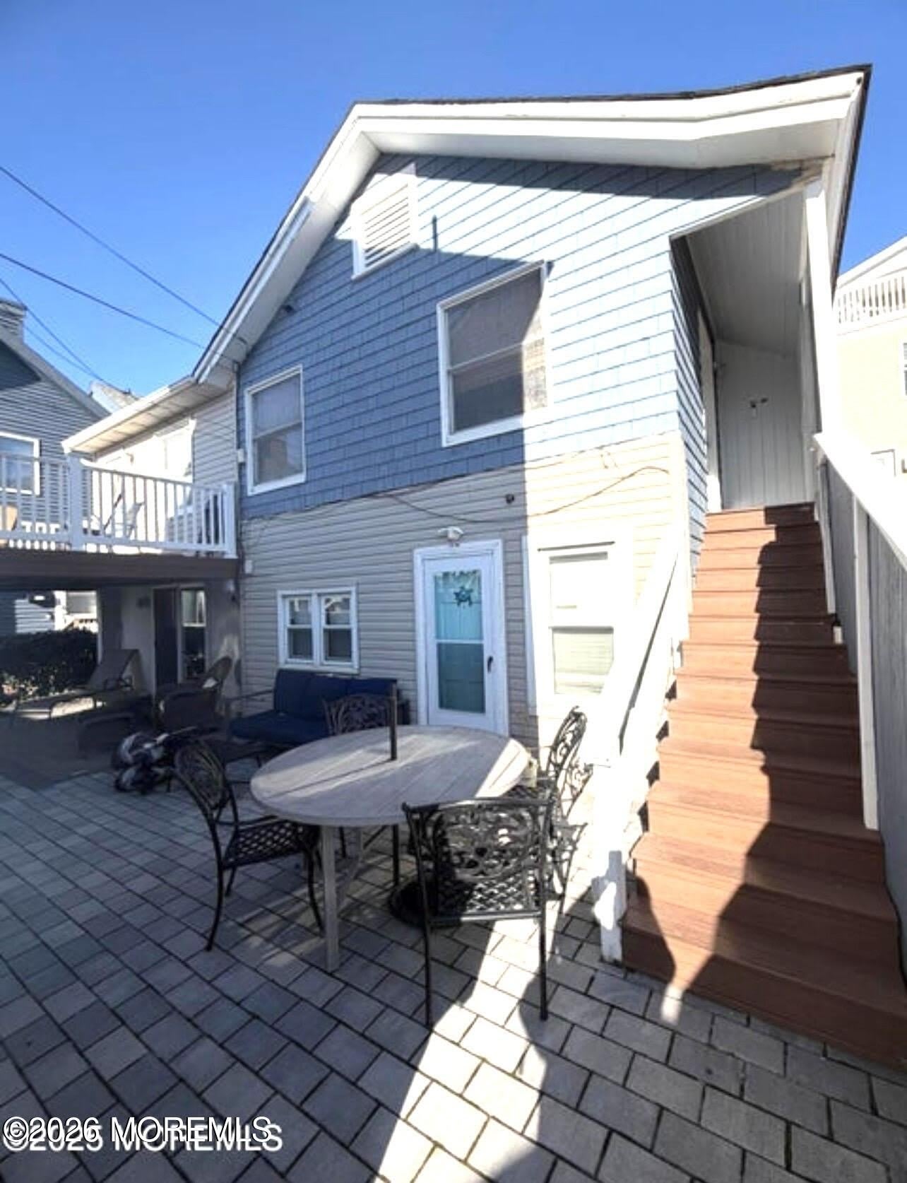 60 Sherman Avenue – photo 1