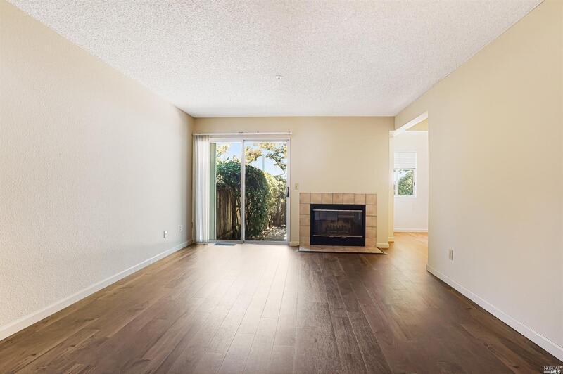 7 Meridian Circle – photo 4