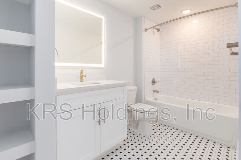 306 N Rd St – photo 5