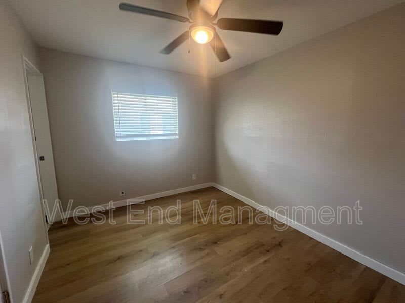 4160 Folsom Avenue – photo 3