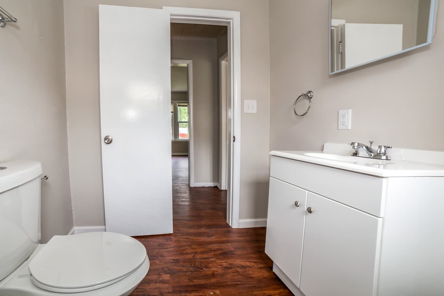 Full gut remodel! All new everything!! Come check it out. – photo 3