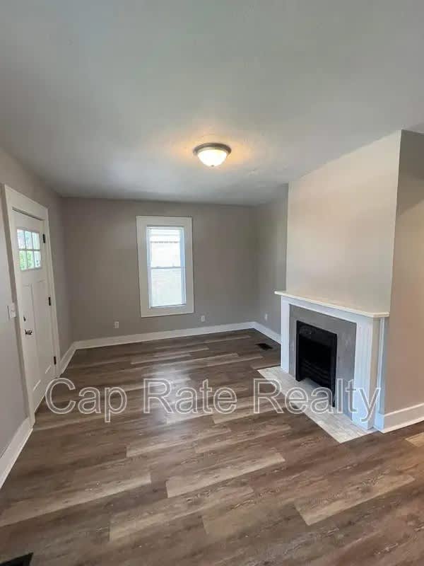 1476 N 6th St – photo 5