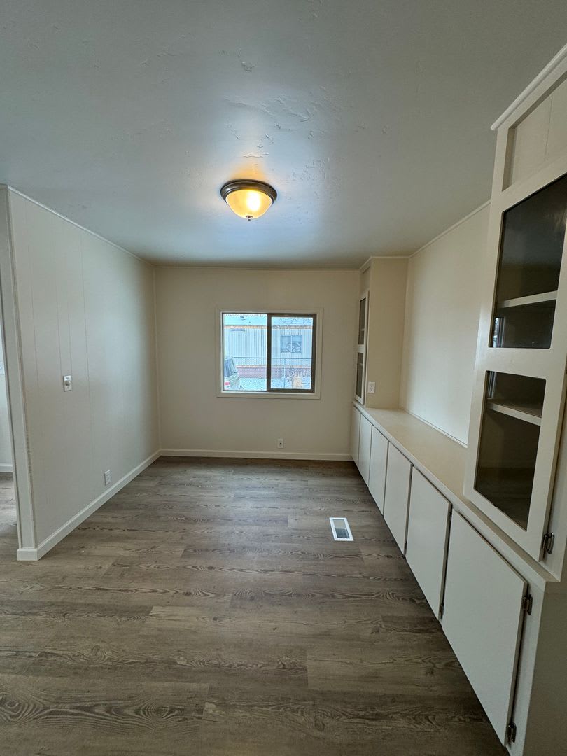 Newly renovated 1.5 years ago, 3 bed 2 bath – photo 2