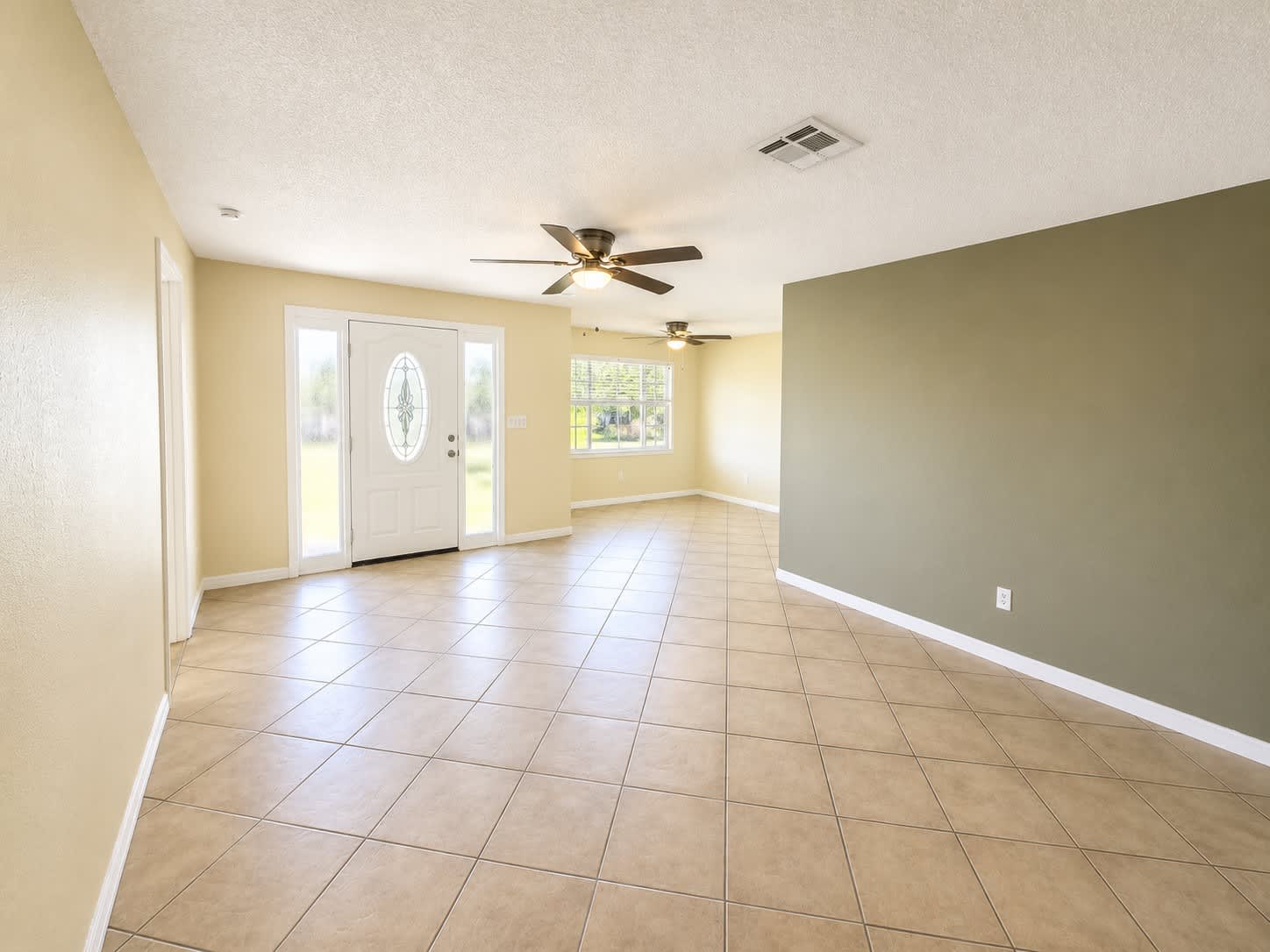 4428 Cynthia Ln – photo 3