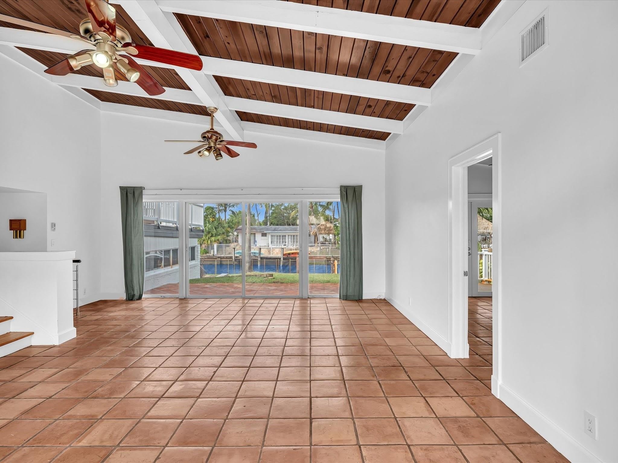2507 Okeechobee Lane – photo 4