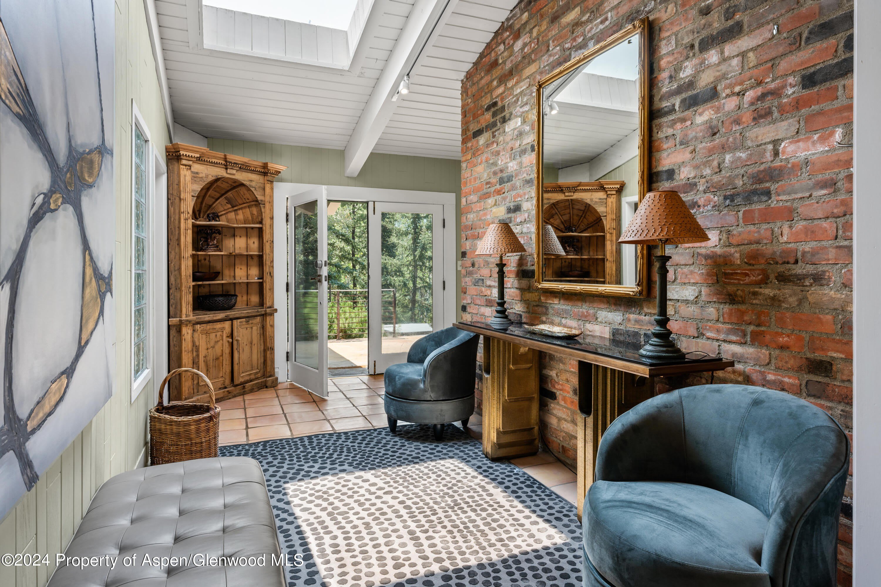 154 E Lupine Drive – photo 1