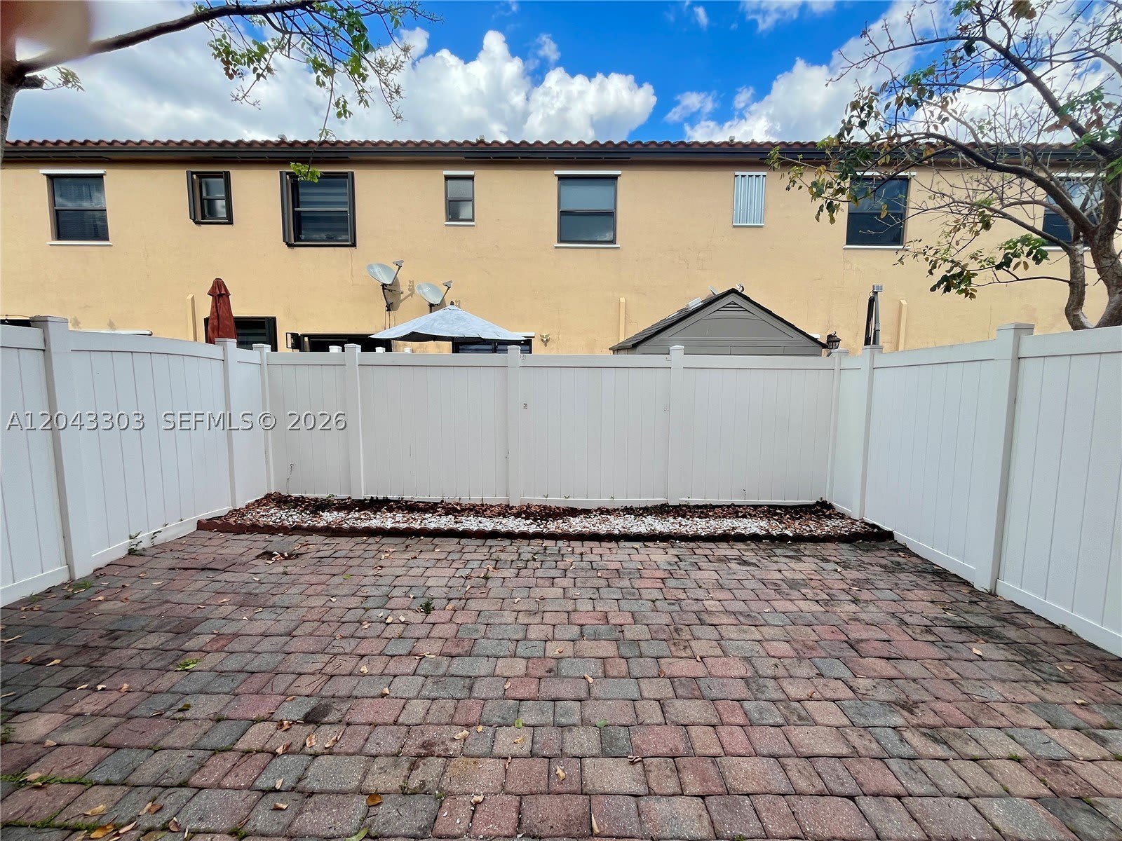 9271 W 33rd Ln – photo 1