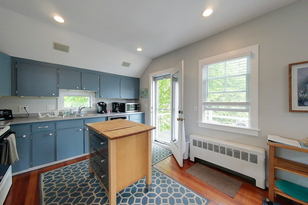 23 Warren Ave – photo 3