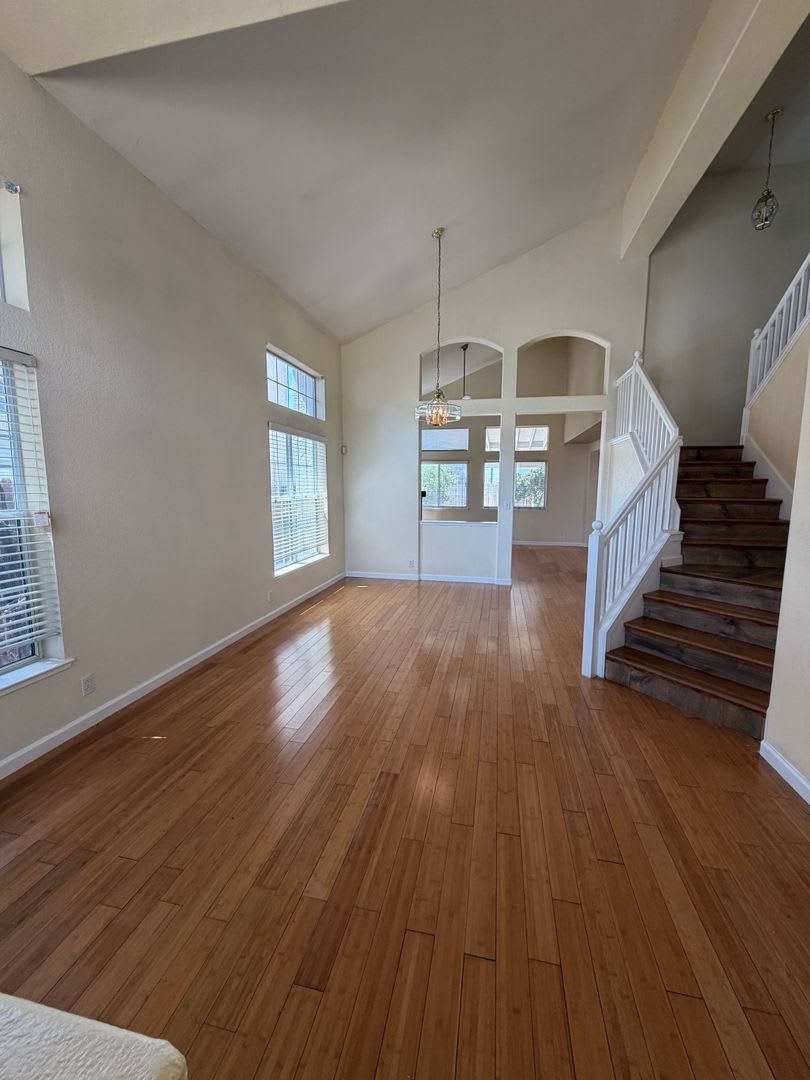 4 Bedroom Home – photo 3