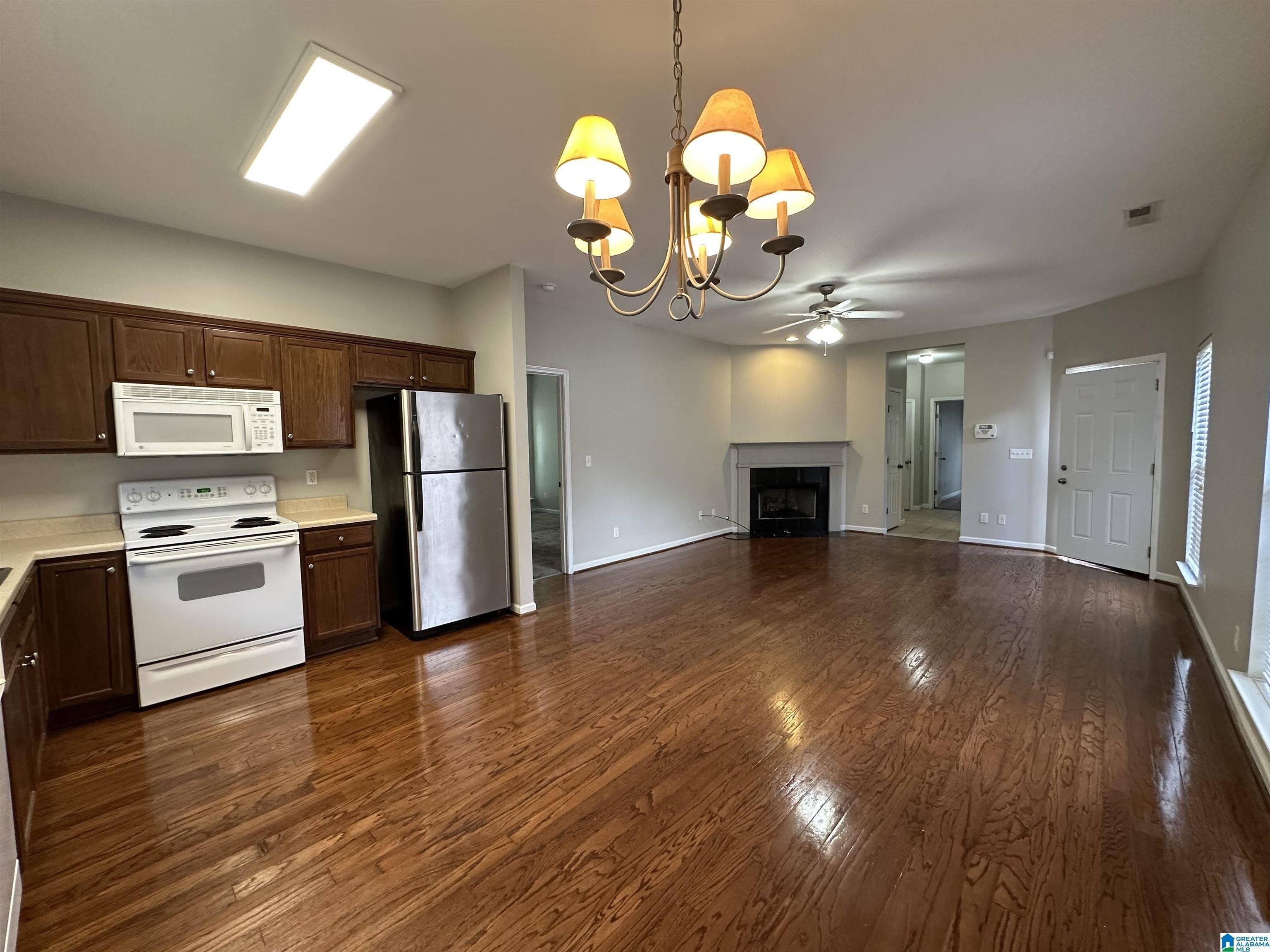 1103 Castlemaine Drive – photo 5
