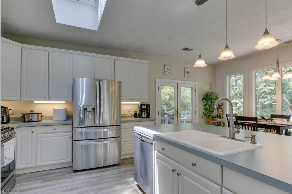 132 Causeway Drive – photo 3