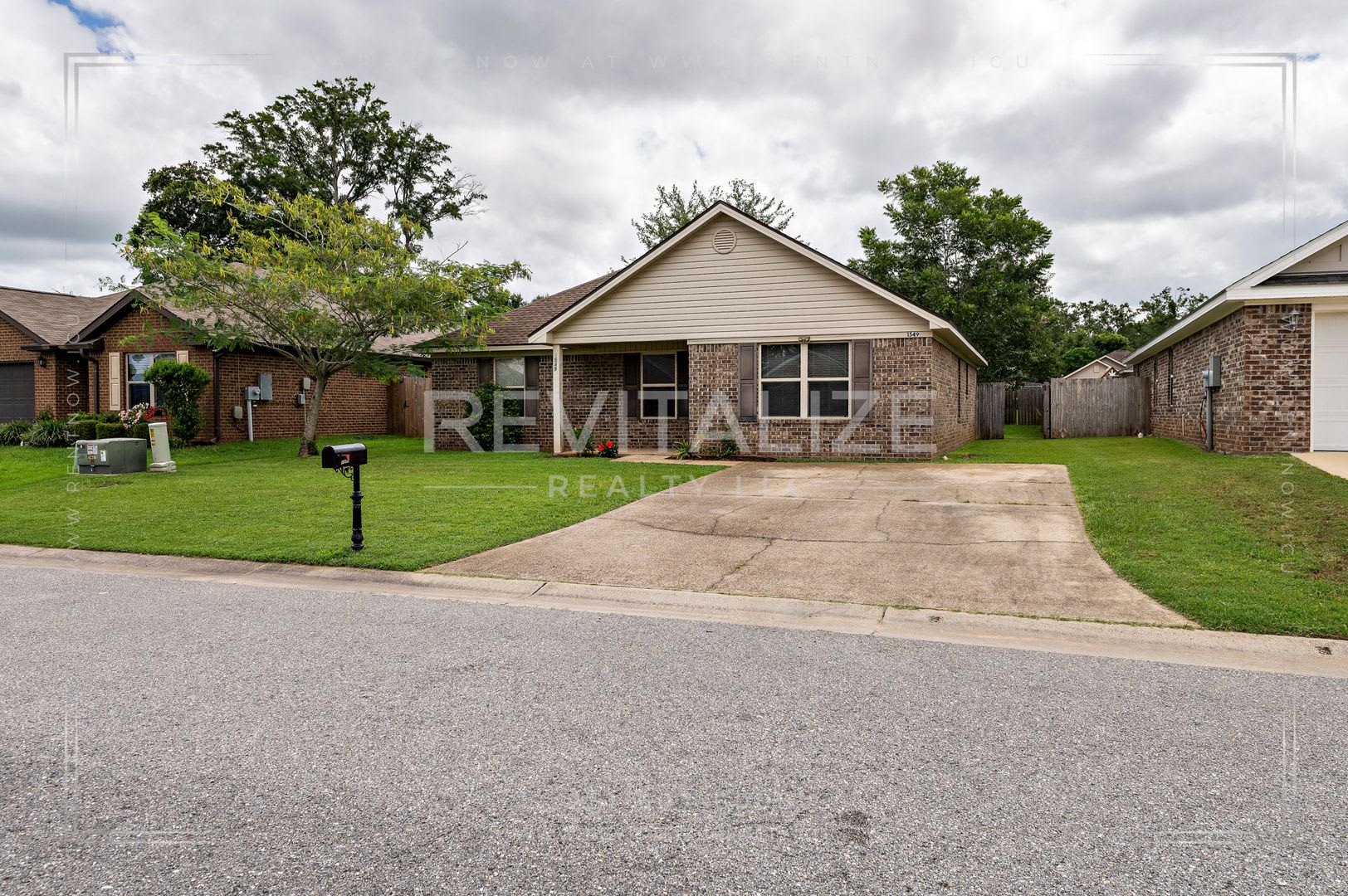 Foley 3BR/2BA – Brick Charm & Big Backyard! + Storage Shed – photo 5