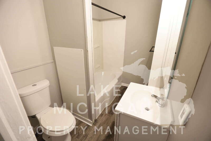 1403 Turner Ave NW – photo 5