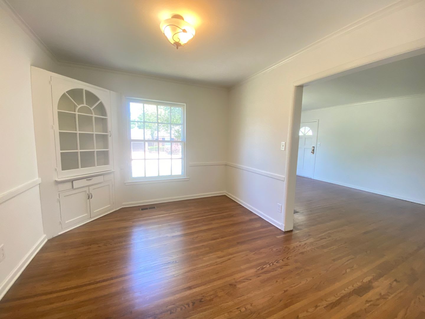 Beautiful two bedroom, one bath home in desirable Florence Park South. – photo 5