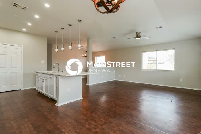 13621 John F Kennedy Street – photo 4