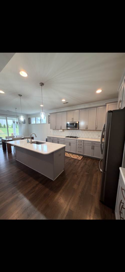 5 BR/4BA – photo 2