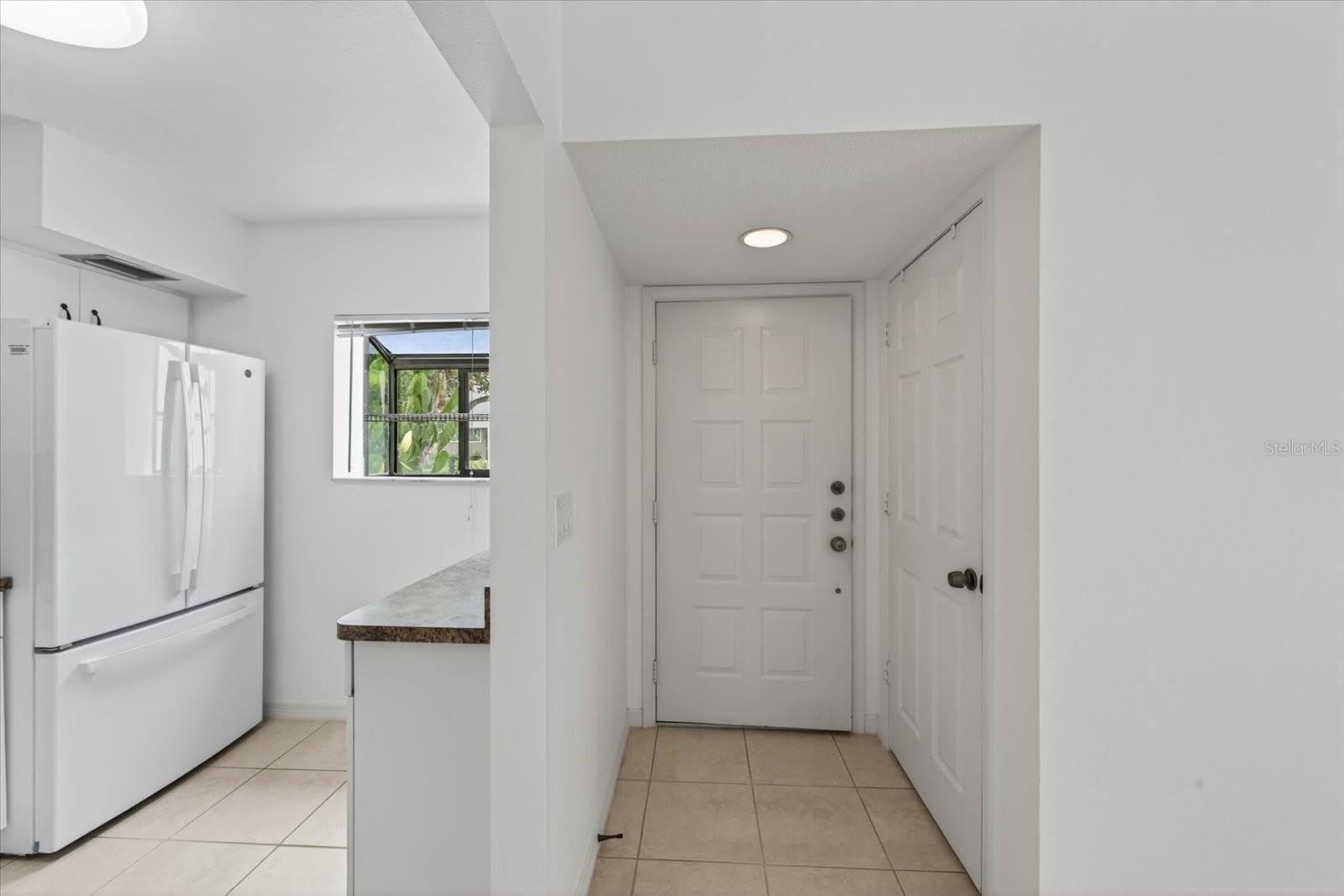 5735 Gardens Drive – photo 5