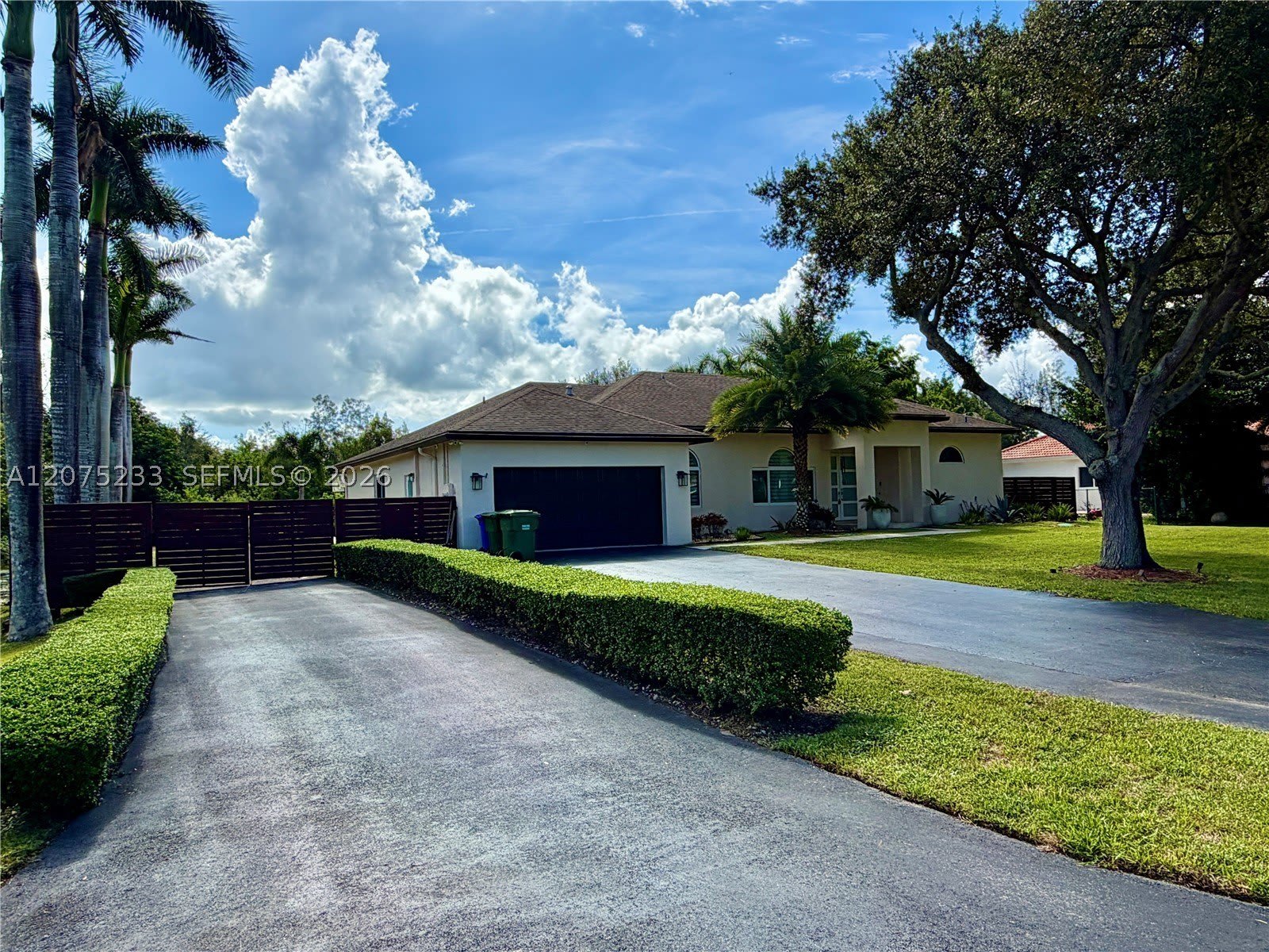 5600 SW 199th Ave – photo 2